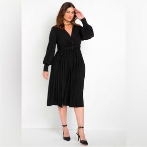 NWT Eloquii V-Neck Long Sleeve‎ Front Knot Black Pleated Skirt Midi Dress 16